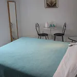 Alexandra * סיטגס