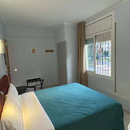 Alexandra * 시체스